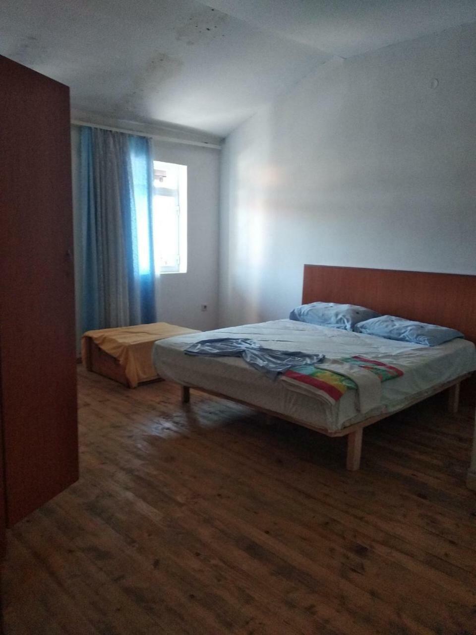 Villa Dede Nikolla Durrës Exteriör bild