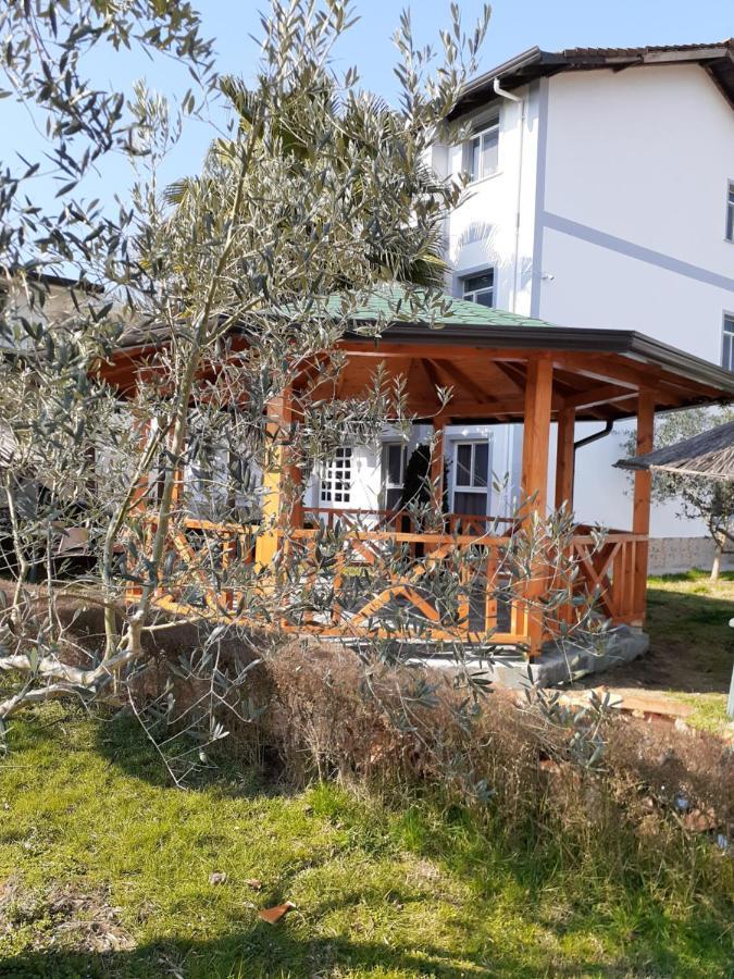 Villa Dede Nikolla Durrës Exteriör bild